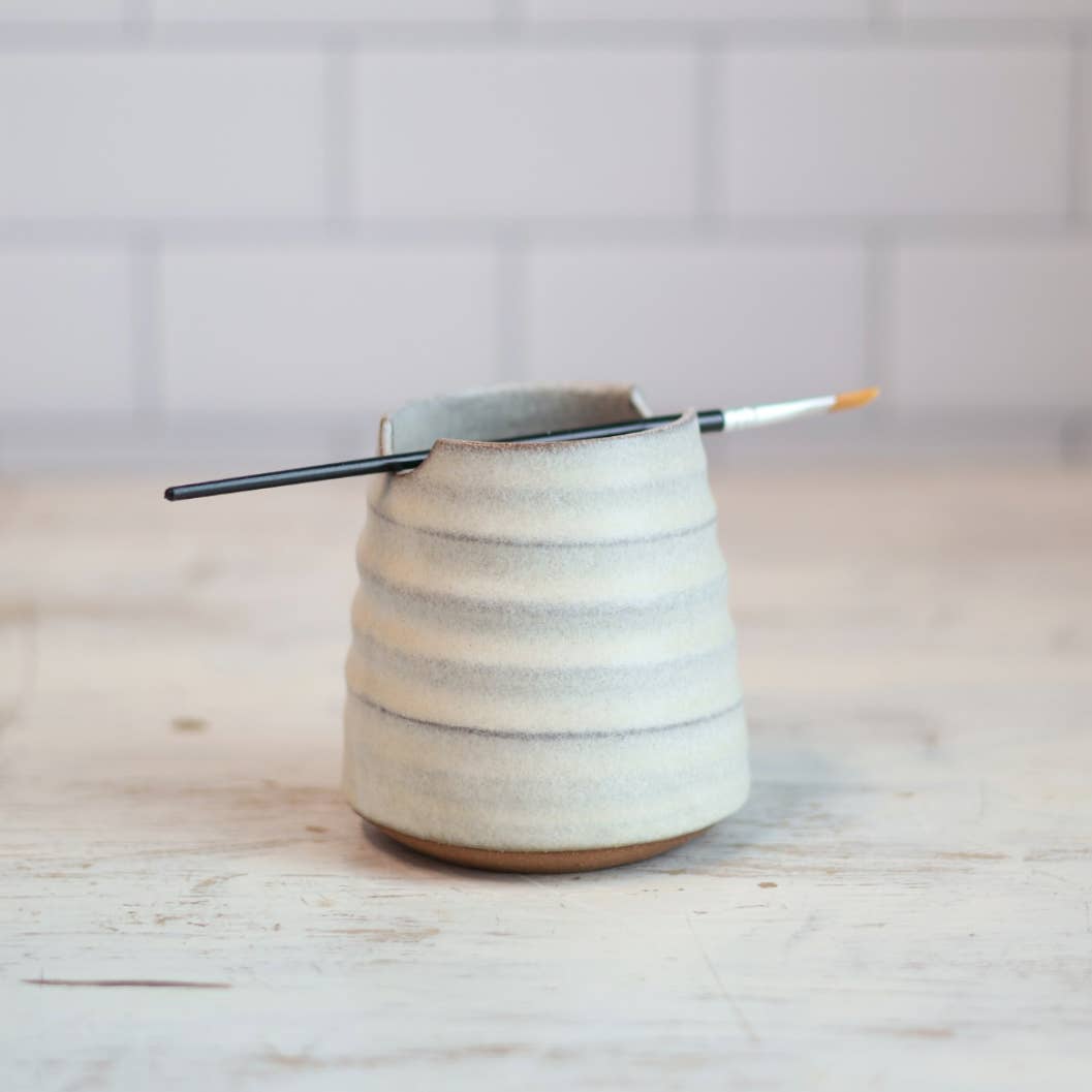 Gravesco Pottery - Artists Brush Holder