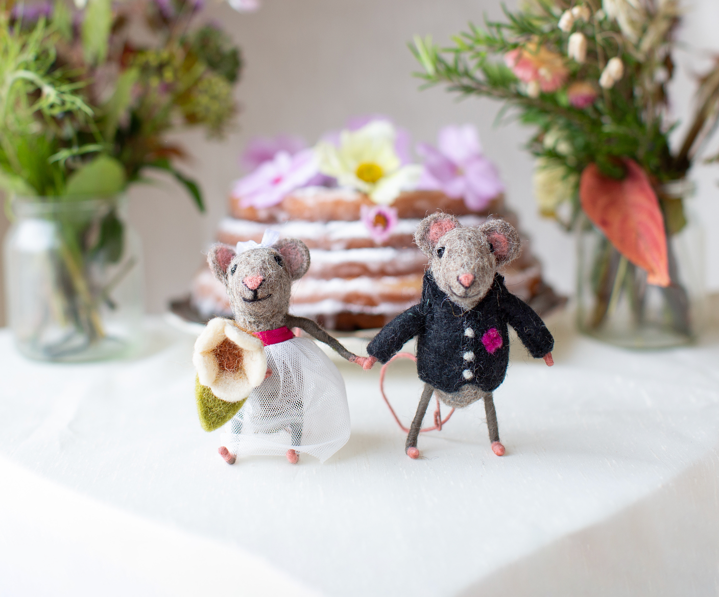 Bride and Groom Wedding Mice