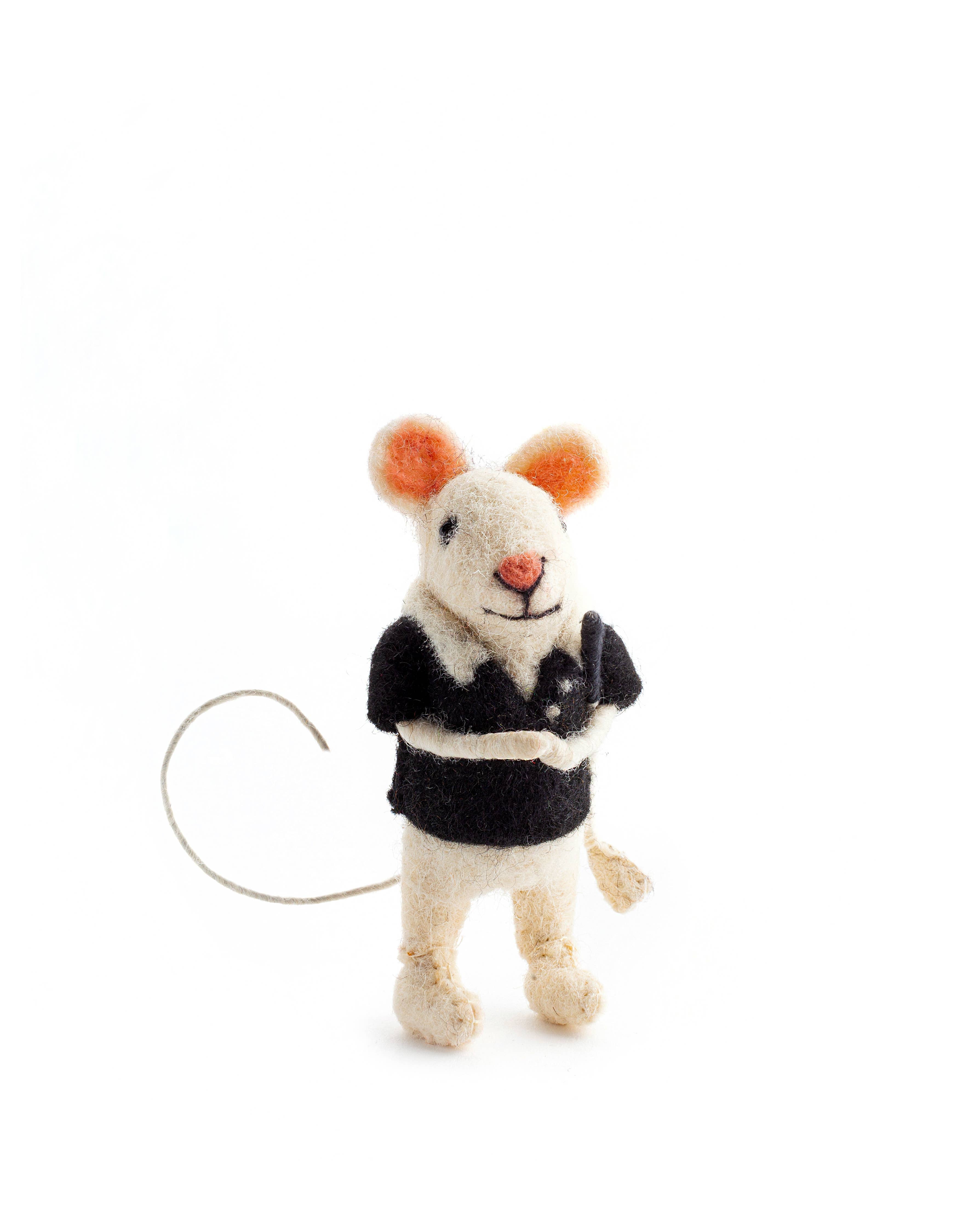 Golfing  Mouse